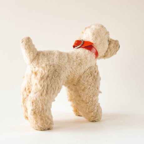 西ドイツ　年代不明　小さな白い犬　ぬいぐるみ　全長13cm