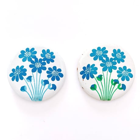ソビエト　缶バッジ - Pflanze, blaue Blüten - 1970s