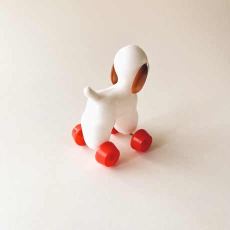 東ドイツ　プラスチック　茶耳犬　人形   SONNI