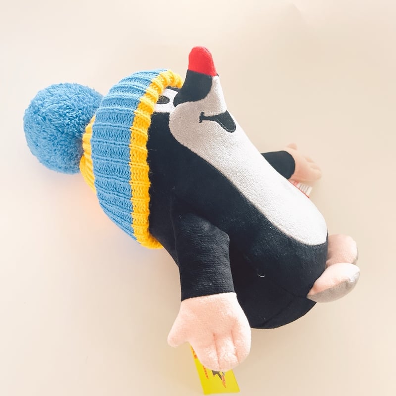 チェコ 現行品 モグラのクルテク ぬいぐるみ 毛糸の帽子 高さ25cm