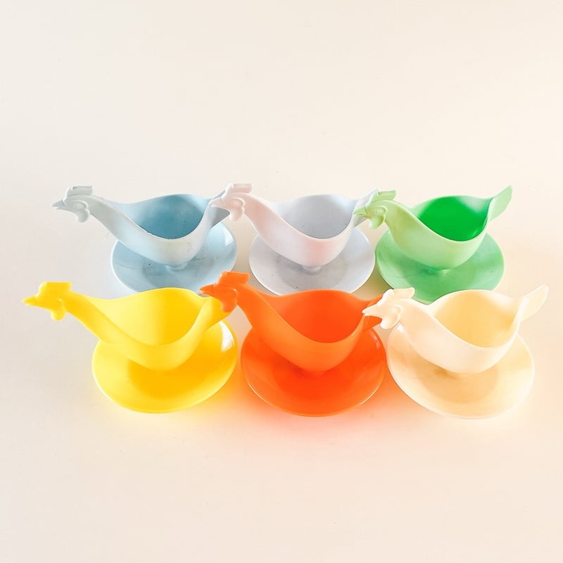 東ドイツ プラスチック エッグスタンド ニワトリ | こぐま舎