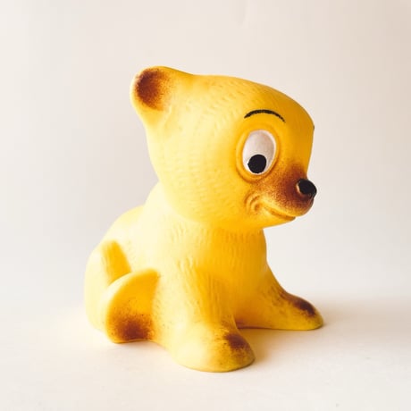 ソビエト　年代不明　黄色い子犬　ソフビ　人形　高さ10cm