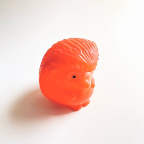 ソビエト　年代不明　オレンジ色のハリネズミ　フィギュア　高さ10.5cm