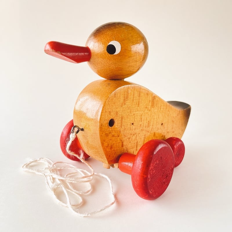 東ドイツ 木製おもちゃ 引きぐるま プルトイ お散歩アヒル 年代不明