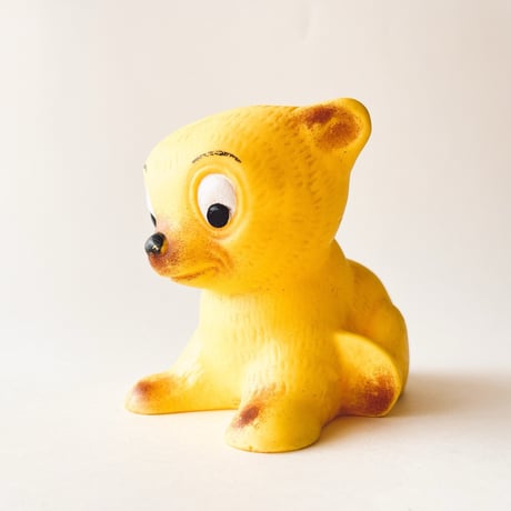 ソビエト　年代不明　黄色い子犬　ソフビ　人形　高さ10cm