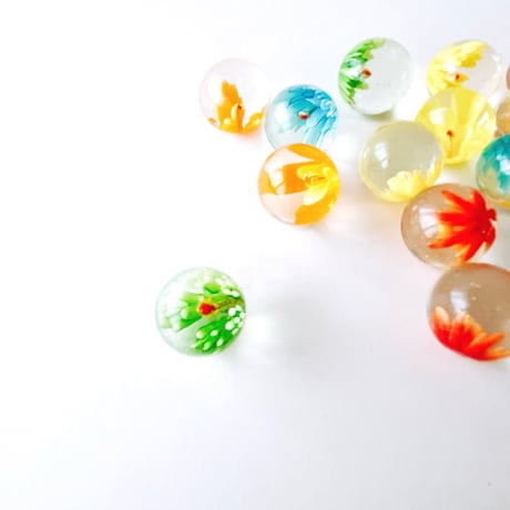 チェコ　ビー玉　花