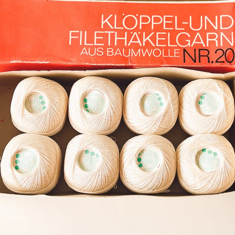 ドイツ　糸　KLÖPPEL- UND FILETHÄKELGARN　コットン糸（かぎ針・レース編み用）8個＋2個セット