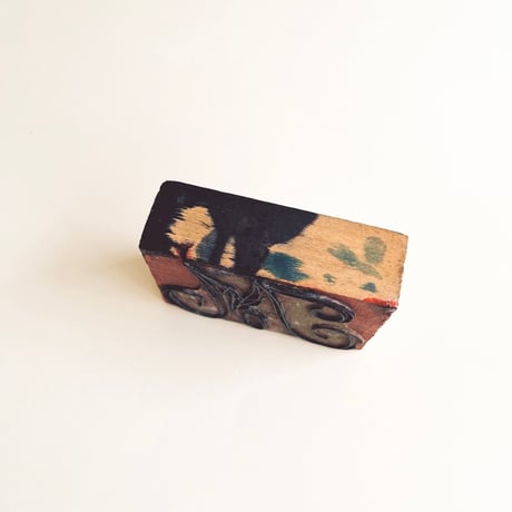 フランス　ヴィンテージスタンプ35　飾り文字　M