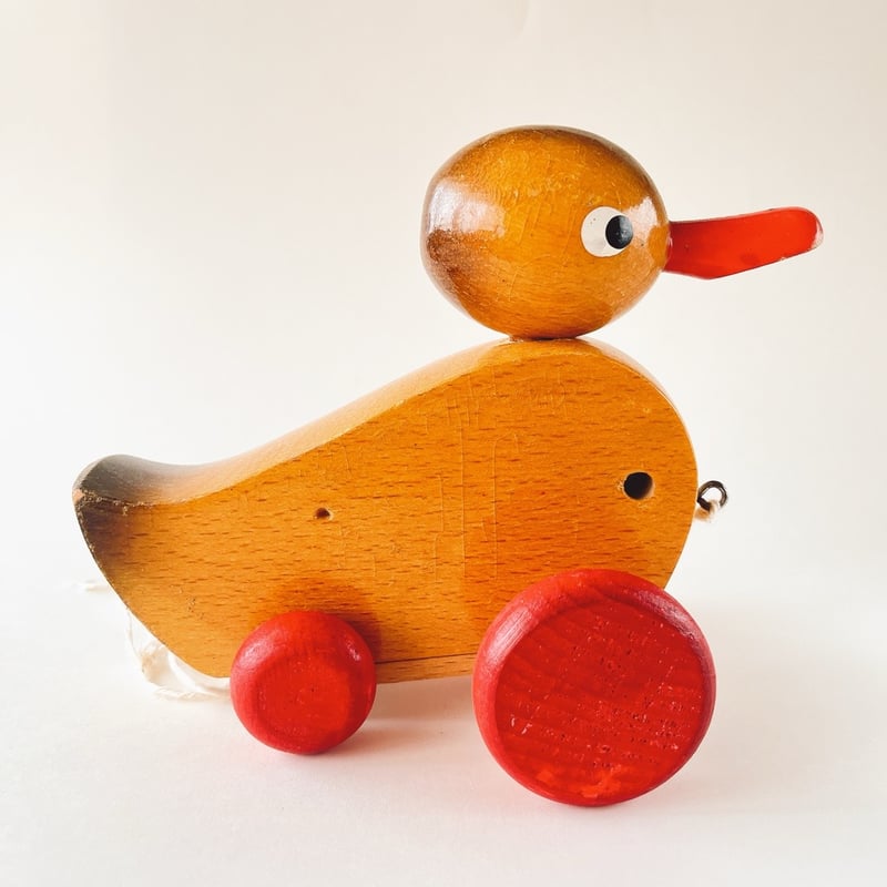 東ドイツ 木製おもちゃ 引きぐるま プルトイ お散歩アヒル 年代不明