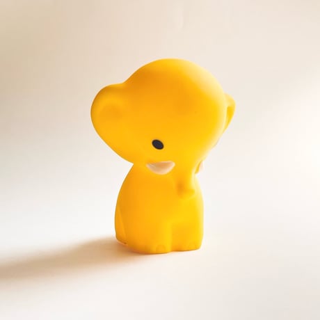 ソビエト　年代不明　黄色いぞう　ソフビ　人形　高さ11cm