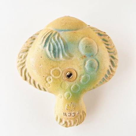 ソビエト　年代不明　小さいひらめ　ソフビ　人形　長さ11cm