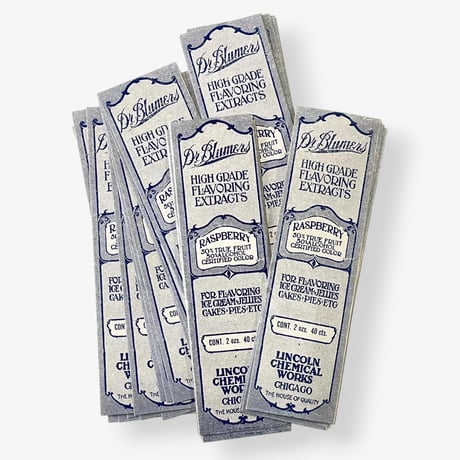 アメリカ　香料のラベル　Dr. Blumers Raspberry 50% Alcohol(1930s)