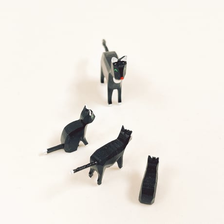 ドイツ　ザイフェン　人形　黒猫親子４匹　木箱入り　木製