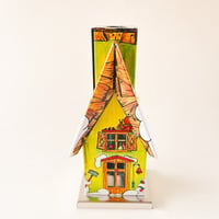 ドイツ　ザイフェン　煙出しハウス　森の小屋　金属製
