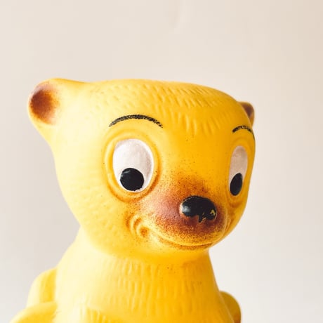 ソビエト　年代不明　黄色い子犬　ソフビ　人形　高さ10cm