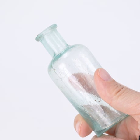 ラムネ色　ガラス瓶11　50ml　年代不明