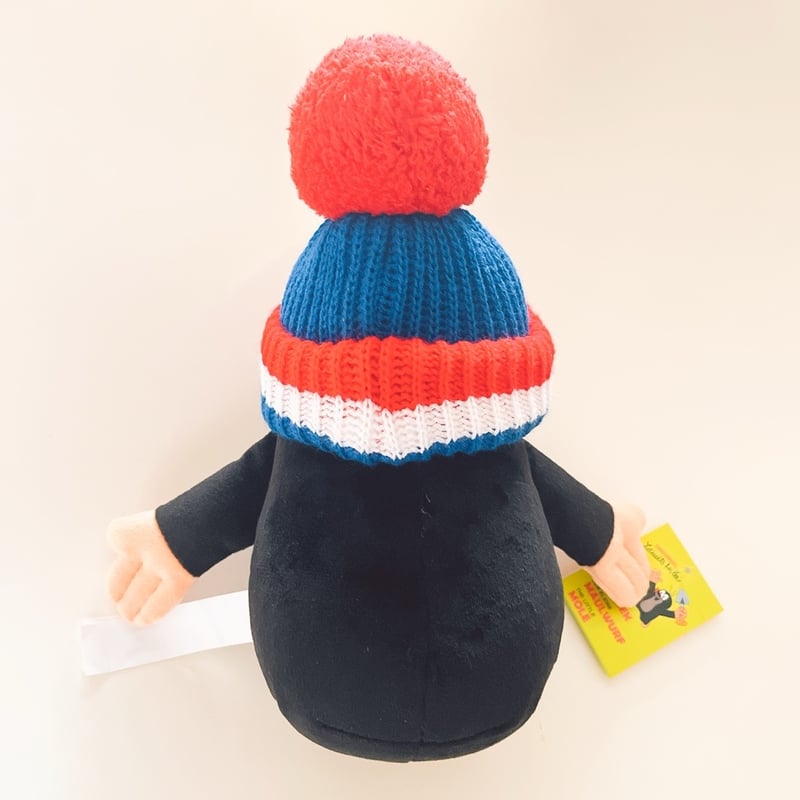 チェコ 現行品 モグラのクルテク ぬいぐるみ 毛糸の帽子 高さ25cm