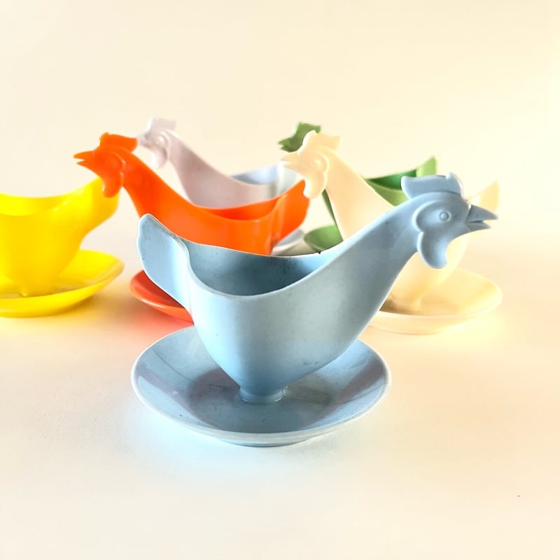 東ドイツ プラスチック エッグスタンド ニワトリ | こぐま舎