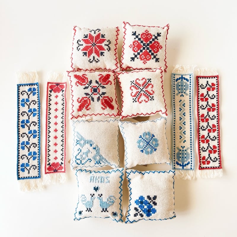 アンティーク ダマスク織 リネン 桜草 プリムラ 紫陽花風 イニシャル