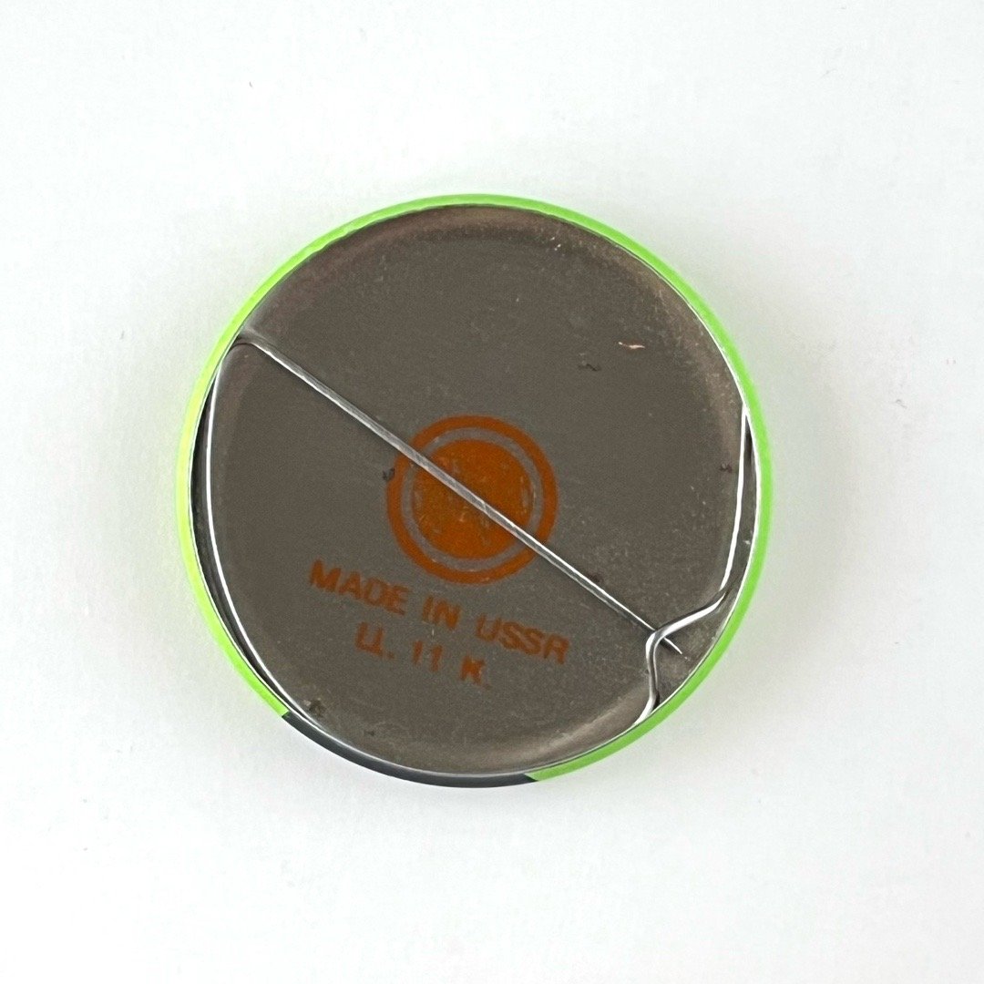 アンティーク ソビエト ネズミの型バッジ 1970年代 アンティーク