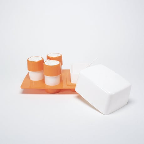 東ドイツ　プラスチック　ソルトアンドペッパー