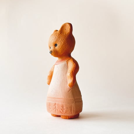 ソビエト　年代不明　スカートを履いたくま　ソフビ　人形　高さ15cm