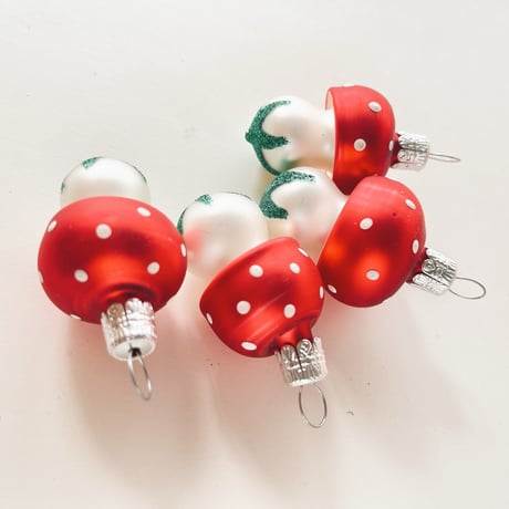 チェコ　クリスマスオーナメント　きのこ　ガラス　（小）