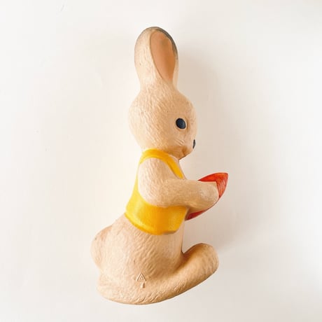 ソビエト　年代不明　にんじんを持ったうさぎ　ソフビ　人形　高さ19cm