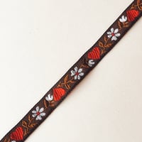 チェコ　チロリアンテープ　茶色にハート　幅1cm　10cmあたり¥45