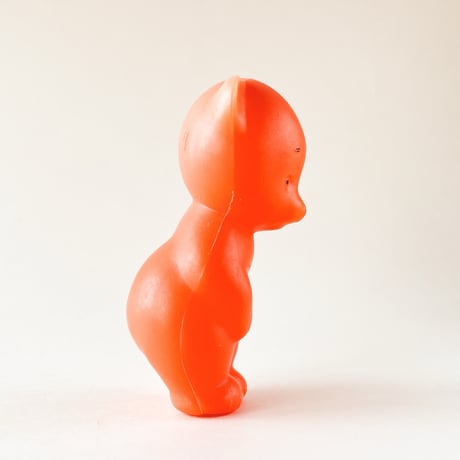 ソビエト　年代不明　オレンジ色の小さなくま　プラスチック　人形　高さ9.5cm
