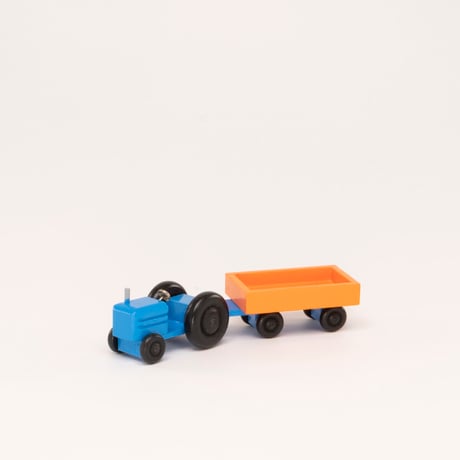ドイツ　ザイフェン　木製おもちゃ　トラクター