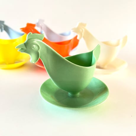 東ドイツ　プラスチック　エッグスタンド　ニワトリ