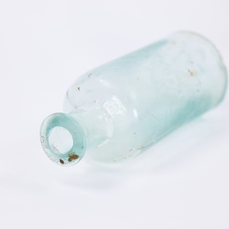 ラムネ色　ガラス瓶11　50ml　年代不明