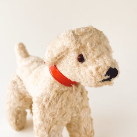 西ドイツ　年代不明　小さな白い犬　ぬいぐるみ　全長13cm