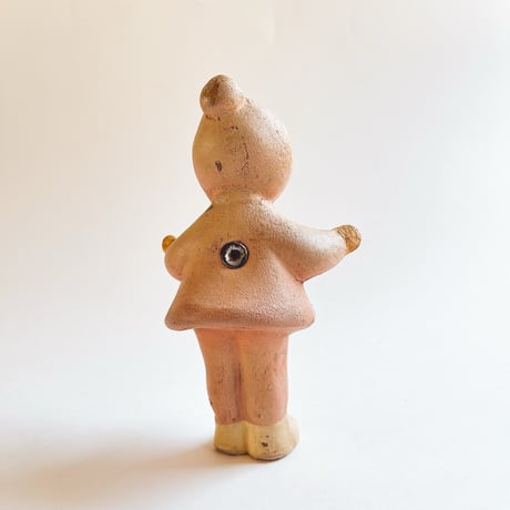 ソビエト　年代不明　ピンクのフードの子ども　ソフビ　人形　高さ16cm