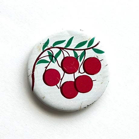 ソビエト　缶バッジ　ツルコケモモ　1970s