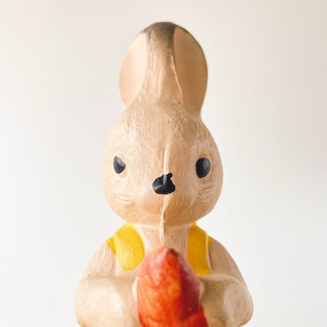 ソビエト　年代不明　にんじんを持ったうさぎ　ソフビ　人形　高さ19cm