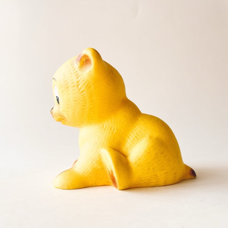ソビエト 年代不明 黄色い子犬 ソフビ 人形 高さ10cm | こぐま舎