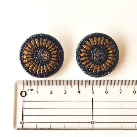 チェコ　ガラスボタン　花　紺色　金色