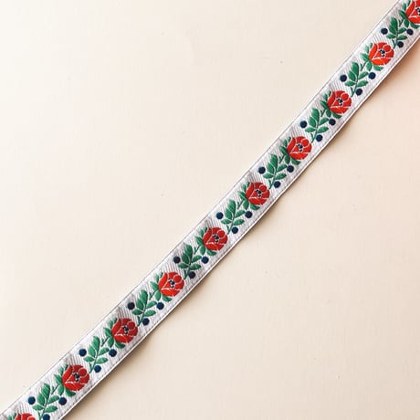 チェコ　チロリアンテープ　花　白　幅18mm　10cmあたり¥80