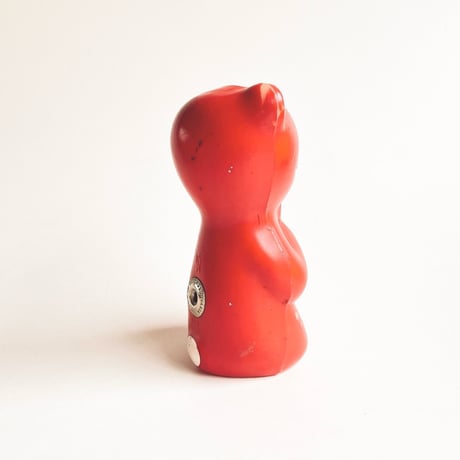 チェコ　ニクロヴァー　ソフビ人形　クマ　赤色　1970年代　高さ10.5cm