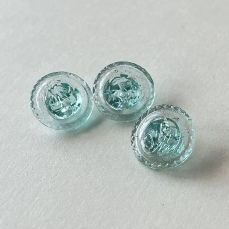 チェコスロバキア　ガラスボタン　アクアブルー　キノコ模様　3個セット　1940年代–1970年代