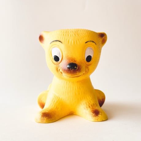 ソビエト　年代不明　黄色い子犬　ソフビ　人形　高さ10cm