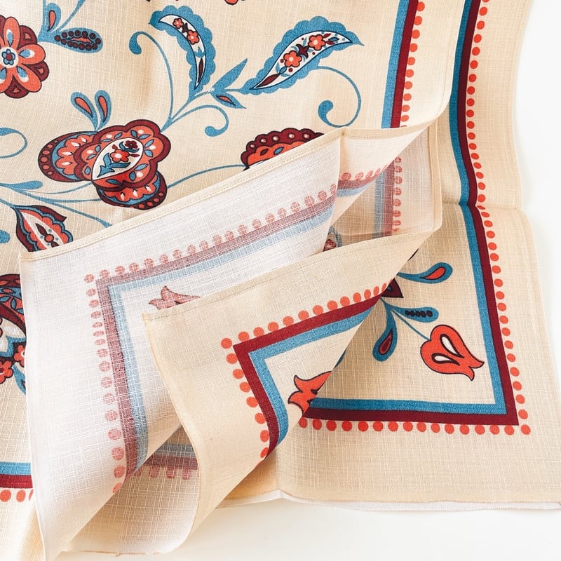 東ドイツ テーブルクロス ペイズリー風 未使用 Modische Tischdecke