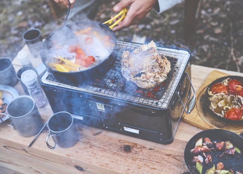 NORORi｜野炉裏の角型黒七輪 | NORORi