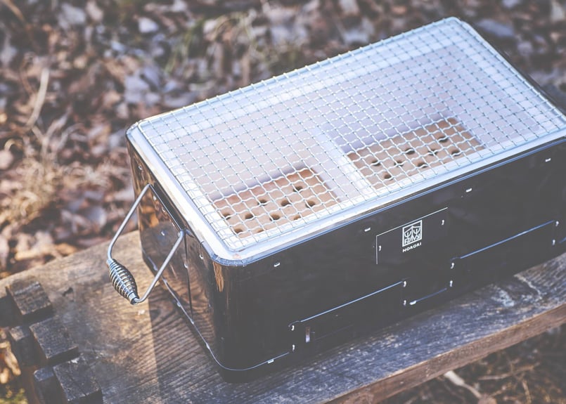 NORORi｜野炉裏の角型黒七輪 | NORORi