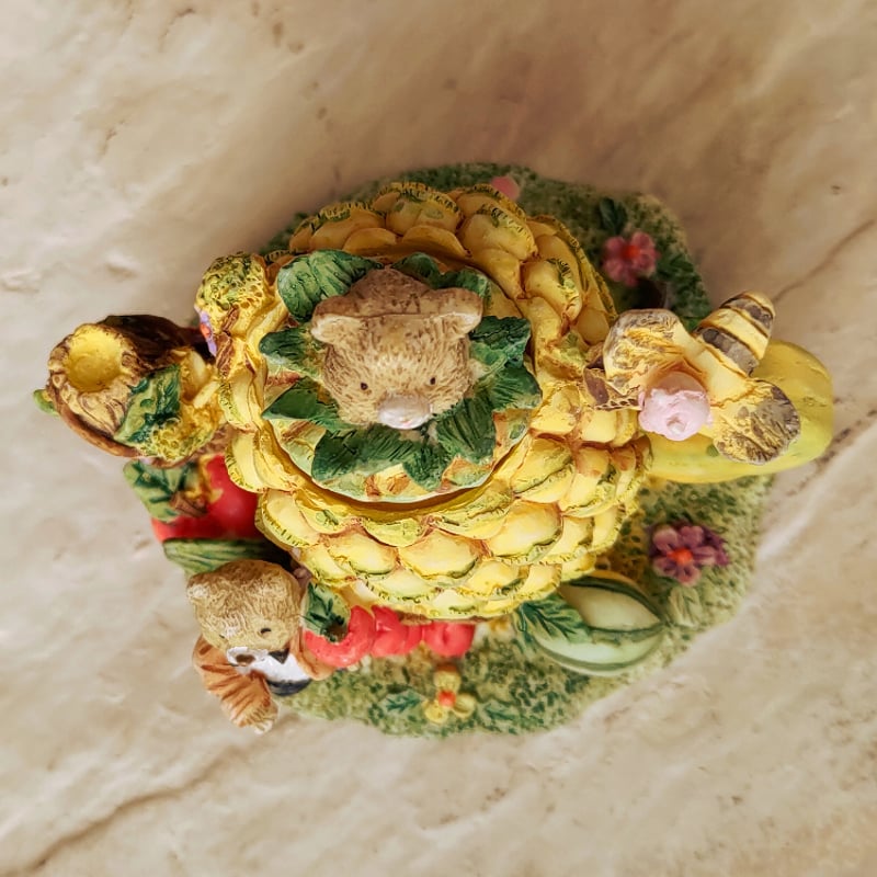 アッシジ・デコレーションポットの置物（パイナップル） | Fairy & Witch