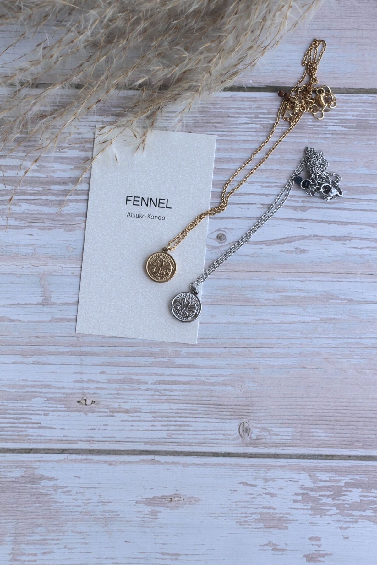 つけっぱなしOK。小さめコインネックレス（サージカルステンレス・シルバー） | FENNEL