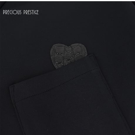 クロコハート付クルーネックＴシャツ　〈全3サイズ〉　PLMCR-50221