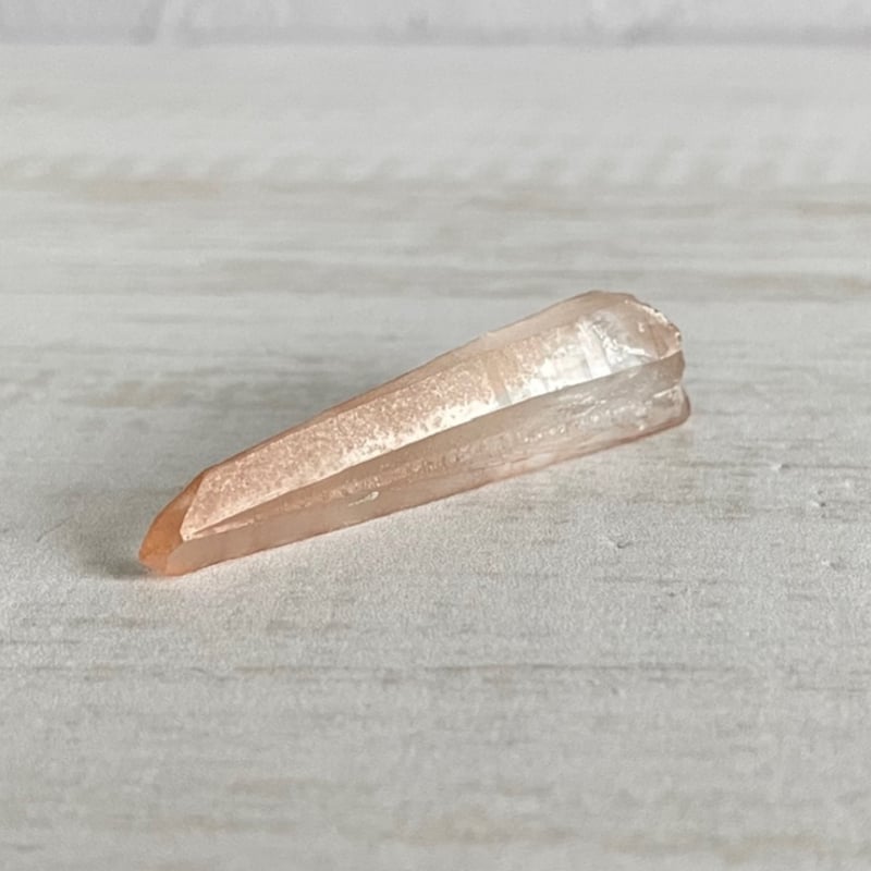 希少天然石レムリアンシード ルチルの入った希少なレムリアンシード】ブラジル・セラドカブラル産